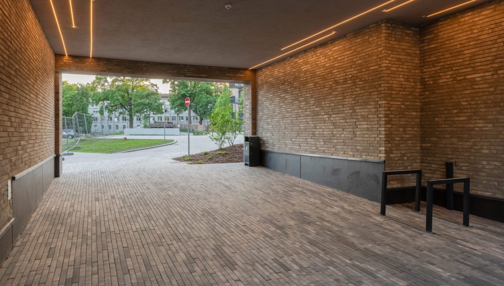 BARONS 360 COMFORT SILVER